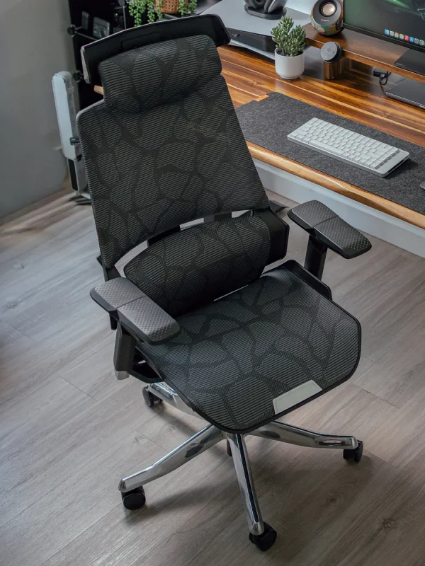Desky-Vanguard-Gaming-Chair_18cda1b1-e20e-4ddc-a389-83e75dc7cf90_1200x
